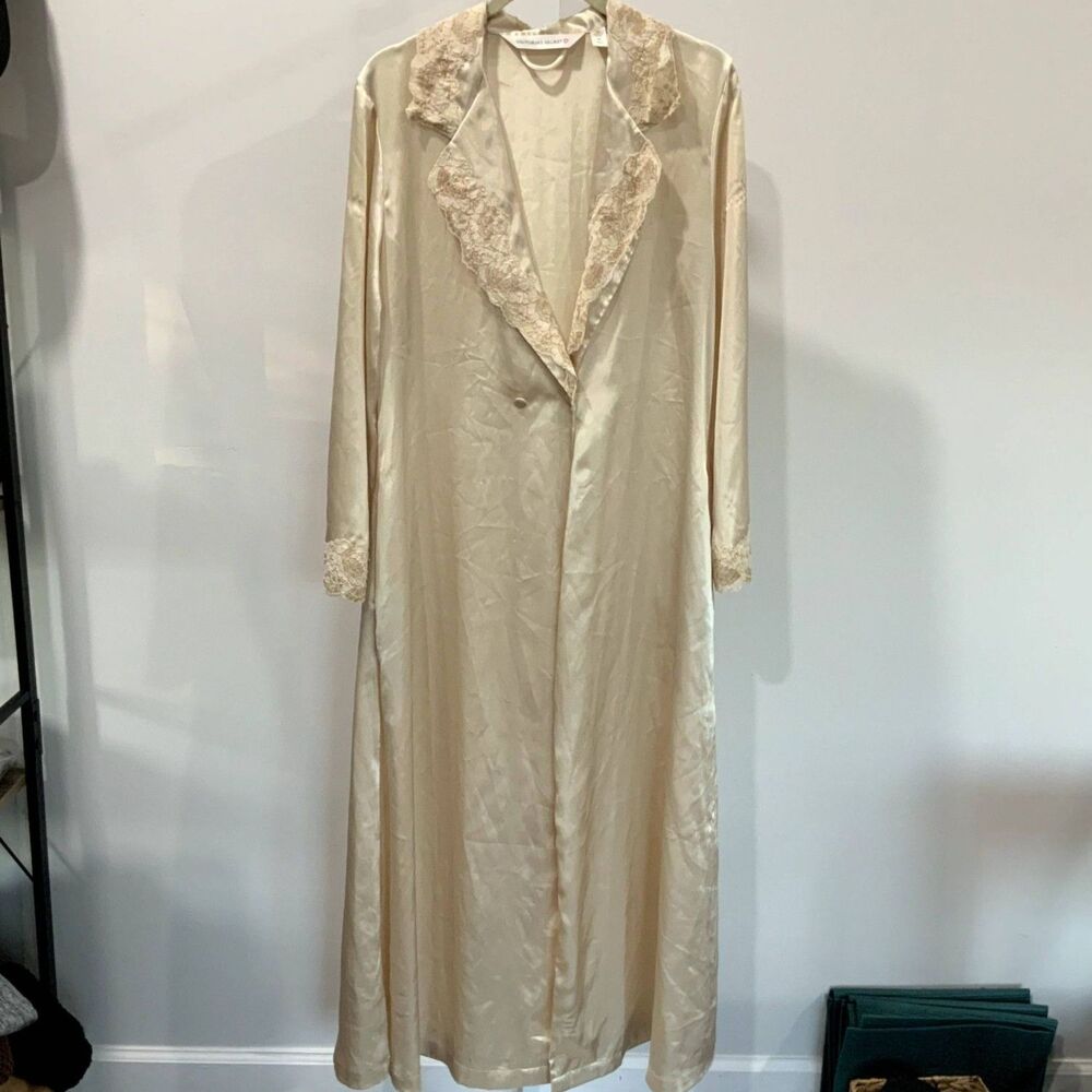 Vintage Victoria Secret Robe in Color Champagne w/Lace Trim Size M/L